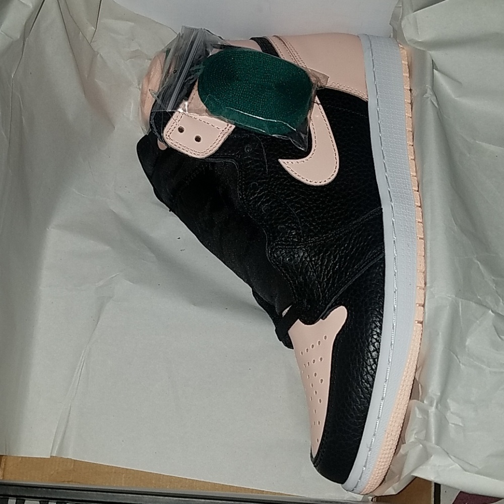 Jordan 1 - Picture 4 of 5